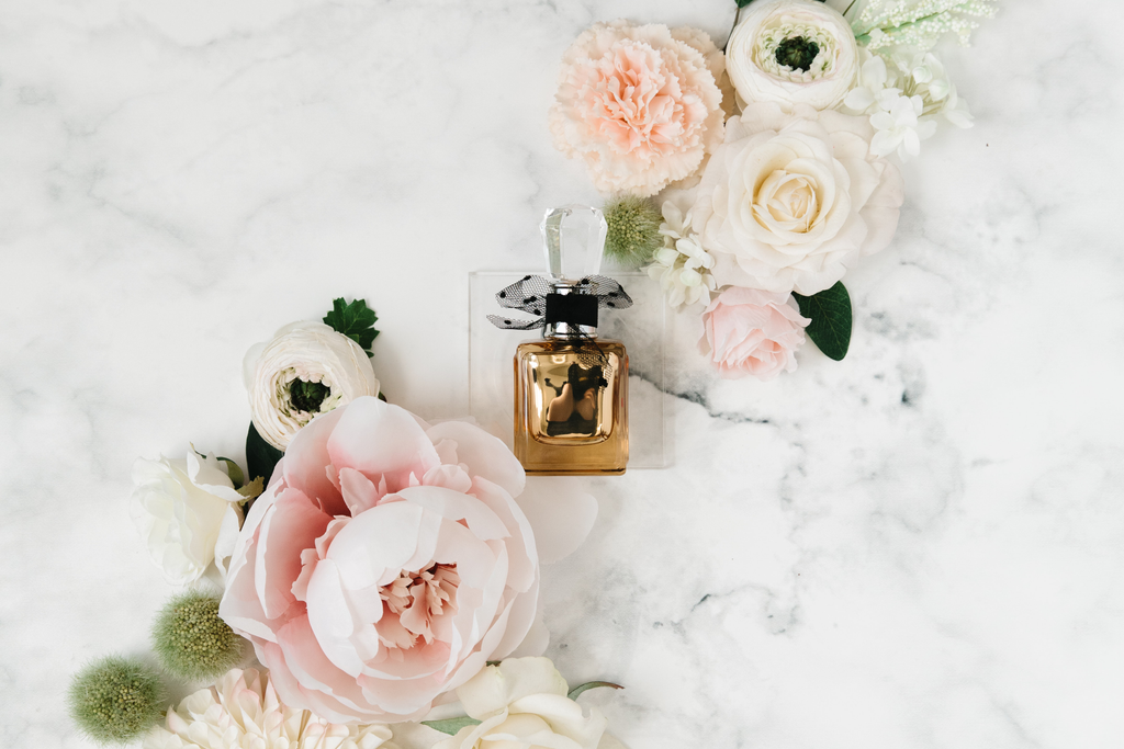 best-wedding-perfumes:-find-the-perfect-fragrance-for-your-big-day