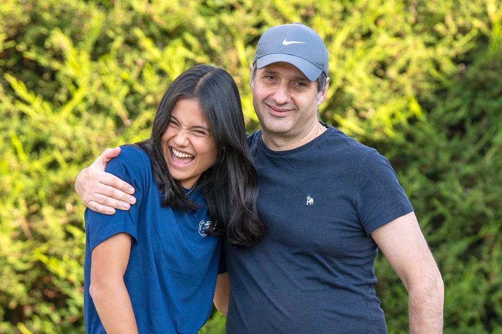 emma-raducanu-says-‘it’s-great-to-be-home’-as-tennis-sensation-jets-back-to-london-after-historic-us-open-win