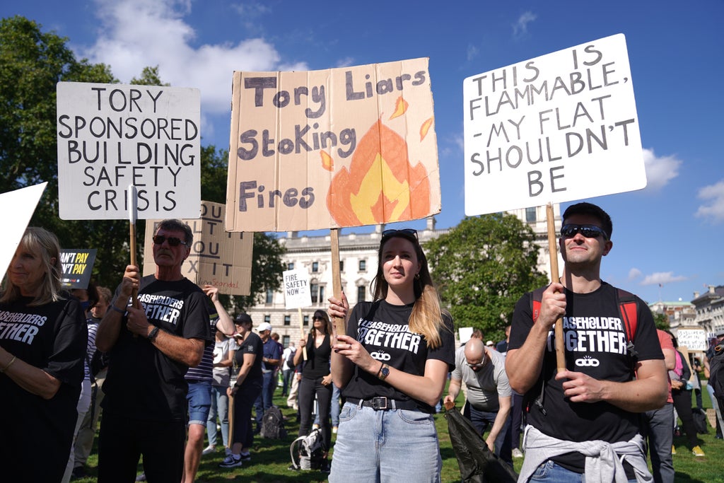 leaseholder-system-is-broken,-mayor-of-london-says