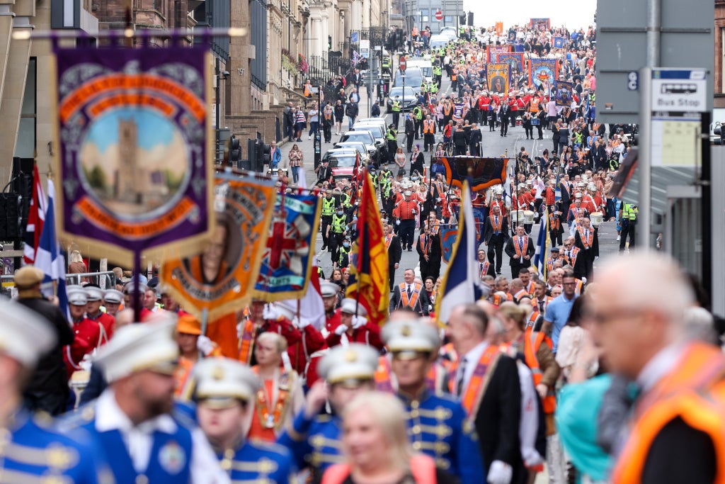 arrests-after-‘racist-and-sectarian-singing’-during-orange-walks-in-glasgow