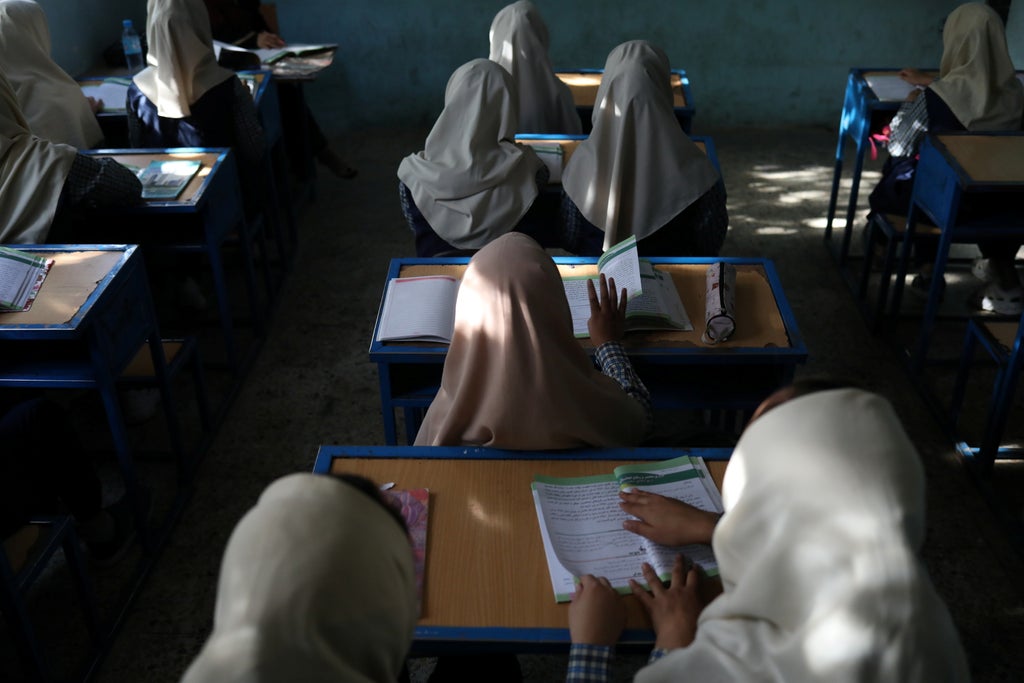 taliban-ban-girls-from-secondary-education-in-afghanistan