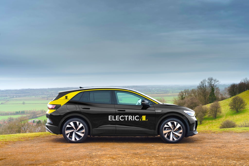 addison-lee-pledges-to-run-all-electric-cab-fleet-by-2023