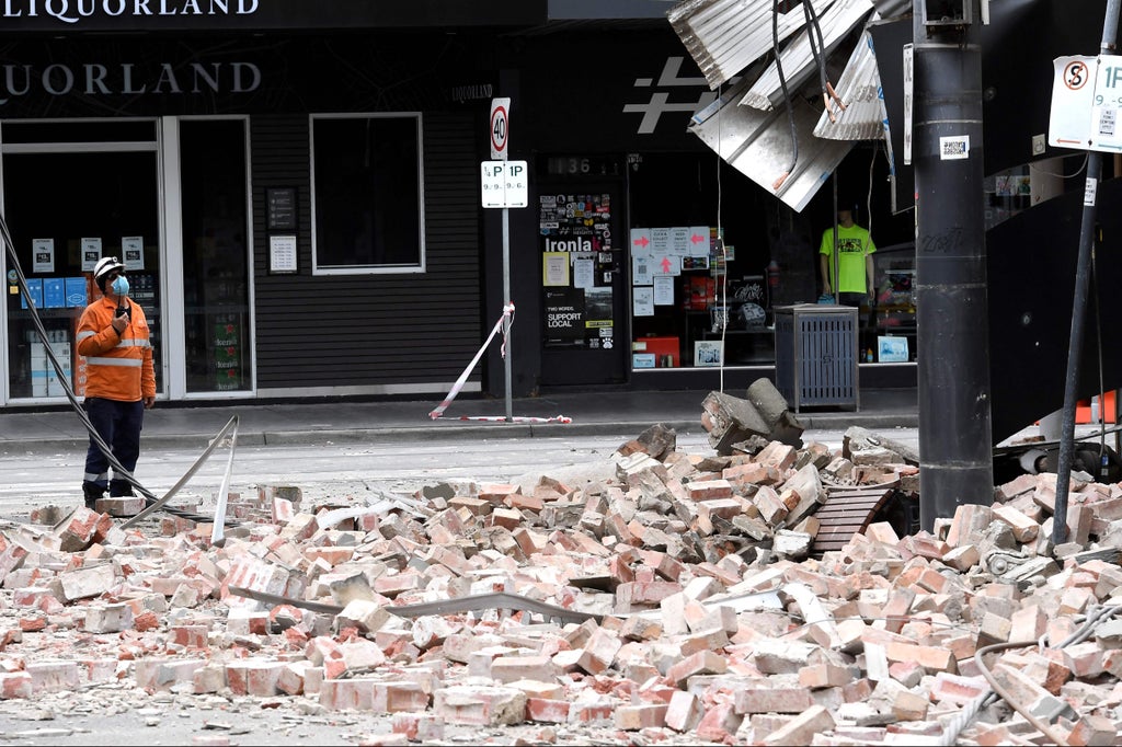 melbourne-earthquake:-unusually-strong-tremor-hits-southeast-australia