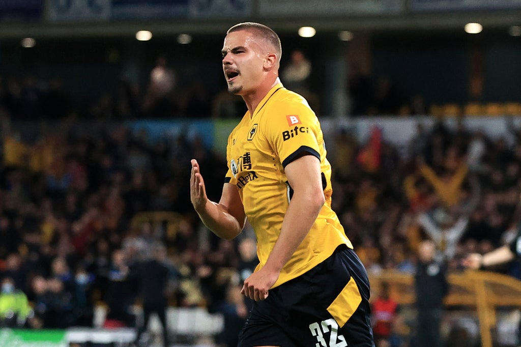 wolves-1-2-tottenham-live!-dendoncker-goal-–-carabao-cup-match-stream,-latest-score-and-updates-today