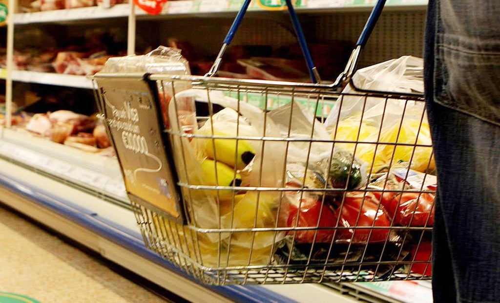 universal-credit-cut-will-see-‘600,000-workers-struggling-to-afford-food’