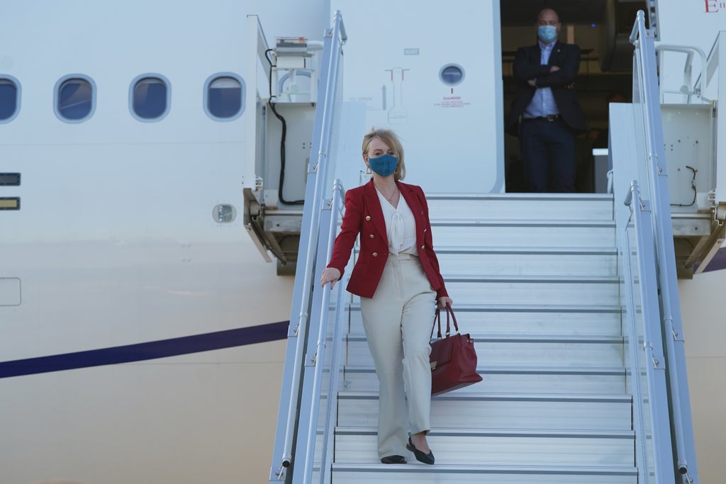 truss-to-push-for-uk-membership-of-international-trade-pact-on-mexico-trip