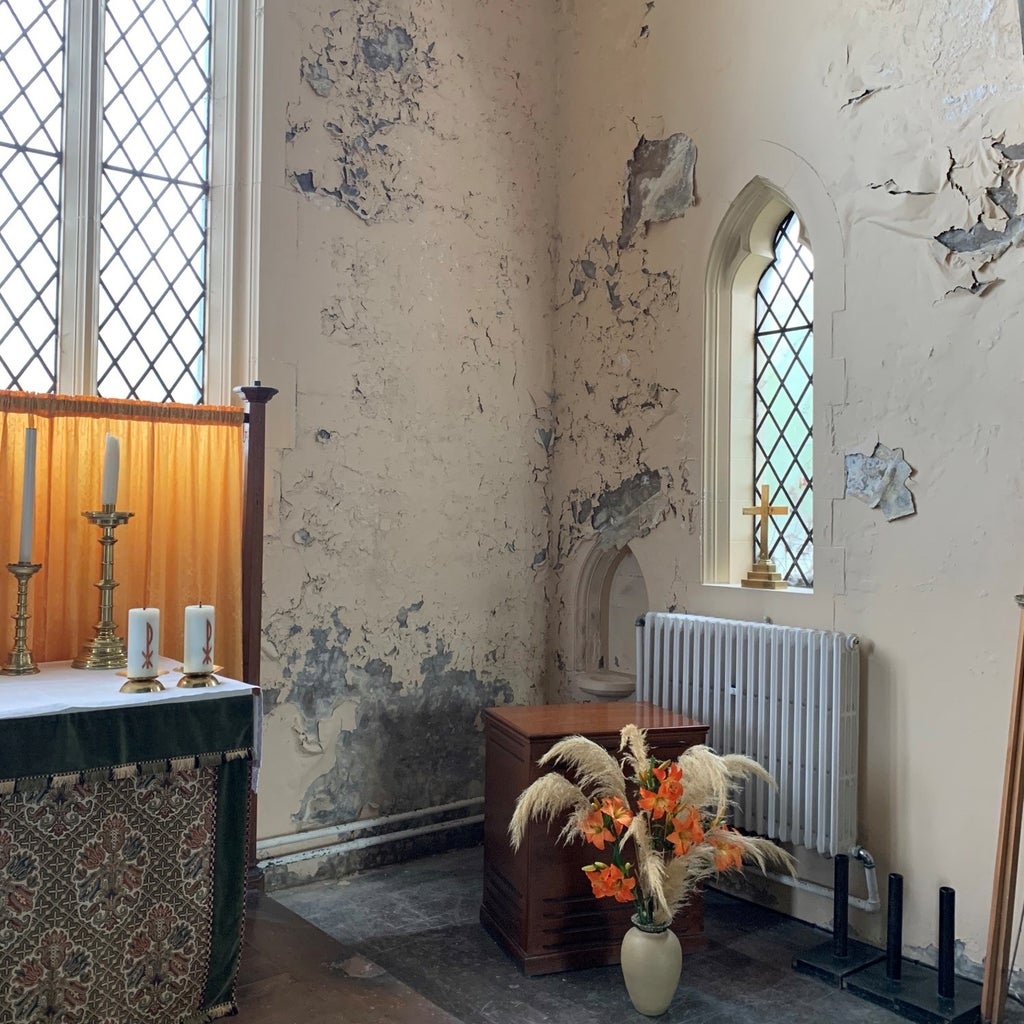 church’s-‘scab-like’-mould-problem-putting-worshipers-off