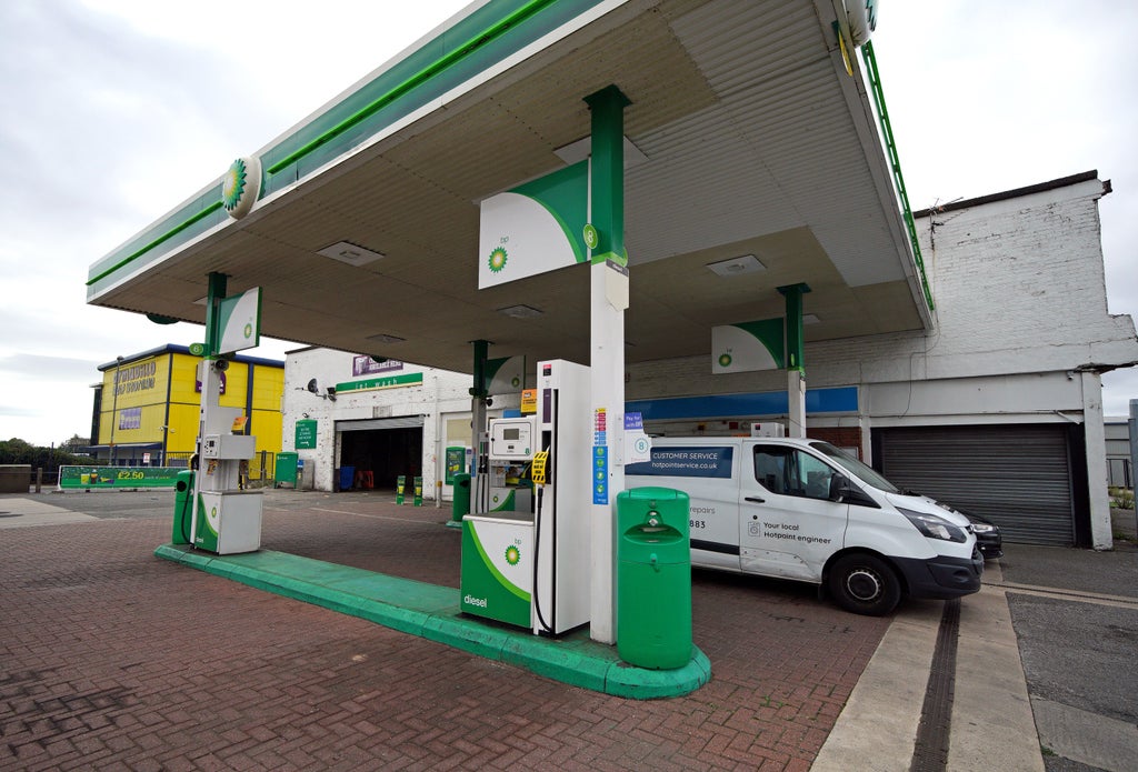 government-under-pressure-to-act-as-hgv-driver-shortage-hits-fuel-deliveries