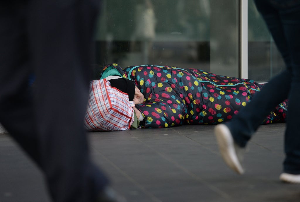 ‘perfect-storm-for-homelessness’-with-gas-price-rise-and-universal-credit-cut