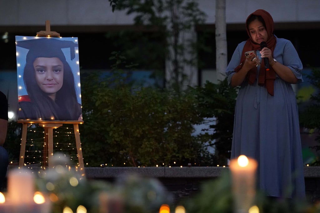 sabina-nessa-vigil:-heartbroken-sister-speaks-out-as-hundreds-of-londoners-gather