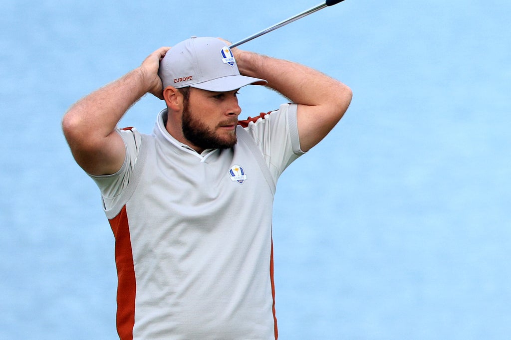 ryder-cup:-europe-need-sunday-miracle-after-usa-take-11-5-lead