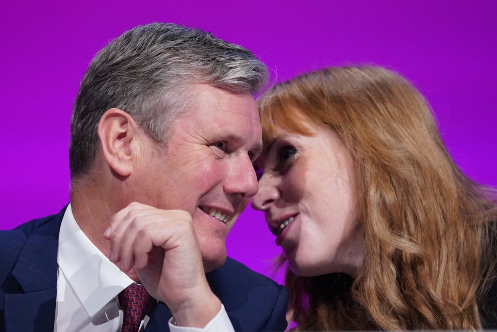 starmer-distances-himself-from-rayner’s-attack-on-tory-‘scum’
