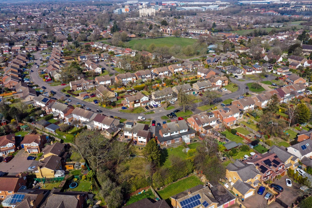 number-of-homes-snapped-up-by-buyers-this-year-‘will-be-highest-since-2007’