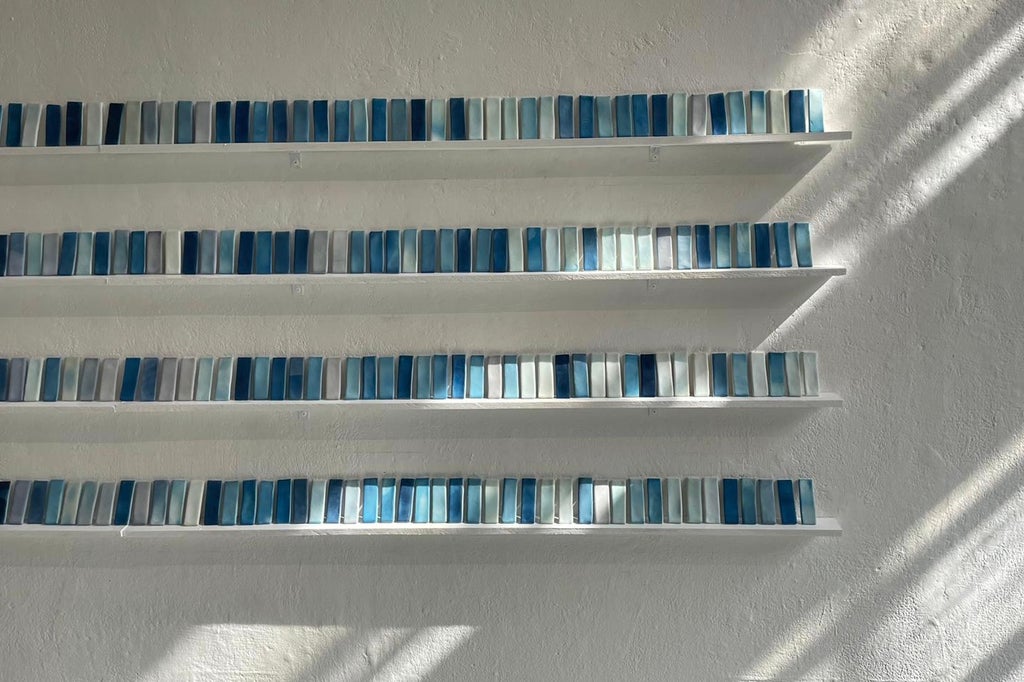 artist-documents-each-day-of-lockdown-with-‘cathartic’-artwork