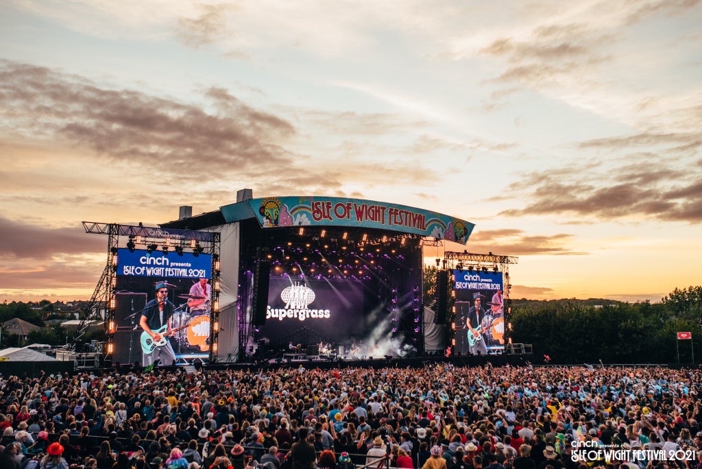 vaccine-passports-could-be-revived-for-indoor-and-outdoor-venues-under-covid-plan-b