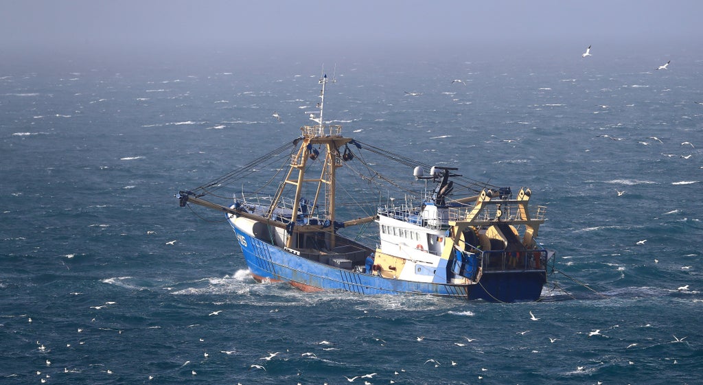 french-fury-over-decision-on-licences-for-boats-to-operate-in-uk-waters