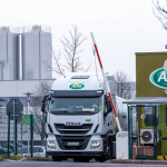 uk’s-largest-dairy-producer-warns-they-are-unable-to-get-products-to-supermarkets