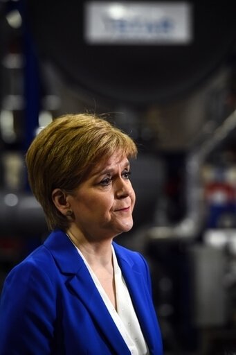 nicola-sturgeon-does-not-rule-out-shetland-oil-drilling-in-talk-ahead-of-cop26