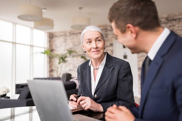 how-to-hire-a-hr-consultant