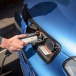 uk-must-ramp-up-electric-charging-capabilities,-says-smmt