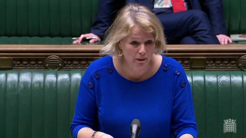 uk-government-warns-putin-to-back-down-over-potential-ukraine-invasion