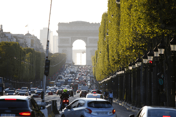 france-bans-all-british-tourists-over-concerns-of-the-‘extremely-rapid-spread-of-the-omicron-variant-in-the-uk’