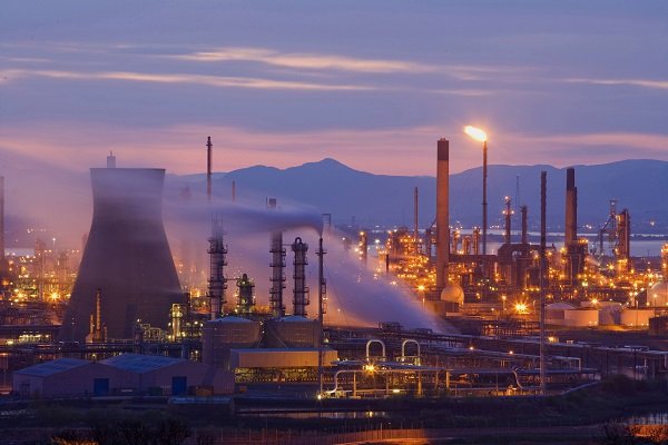 ineos-and-plastic-energy-begin-trial-to-convert-‘hard-to-recycle-plastic-material’