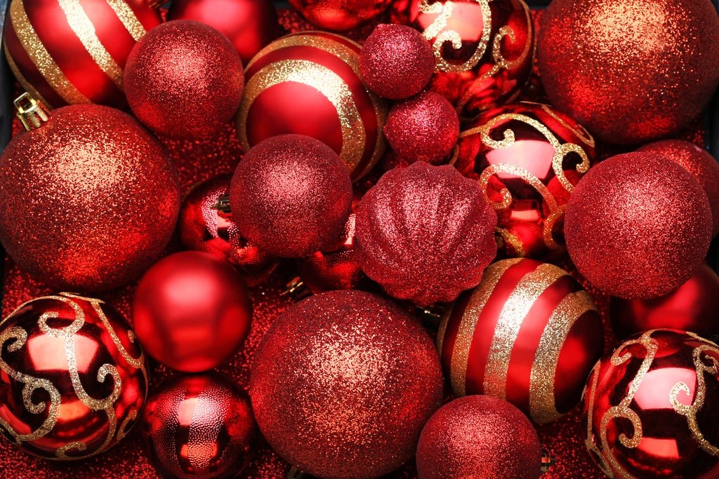 the-science-behind-christmas-baubles