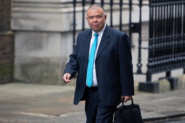 sir-jonathan-van-tam-to-leave-his-role-as-england’s-deputy-chief-medical-officer