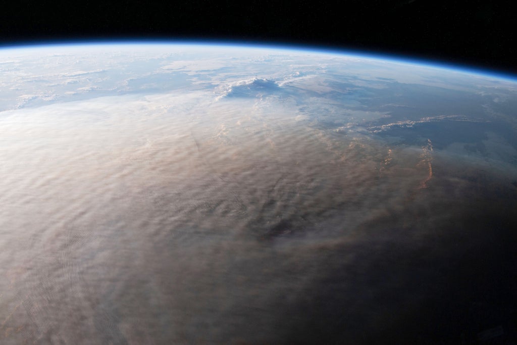 tonga-volcanic-eruption-‘hundreds-of-times’-more-powerful-than-hiroshima-atomic-bomb,-nasa-says