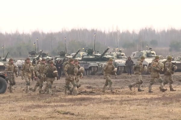 putin-now-has-‘170,000-troops-in-position’-and-minister-warns-russia-is-‘closer’-to-war-with-ukraine