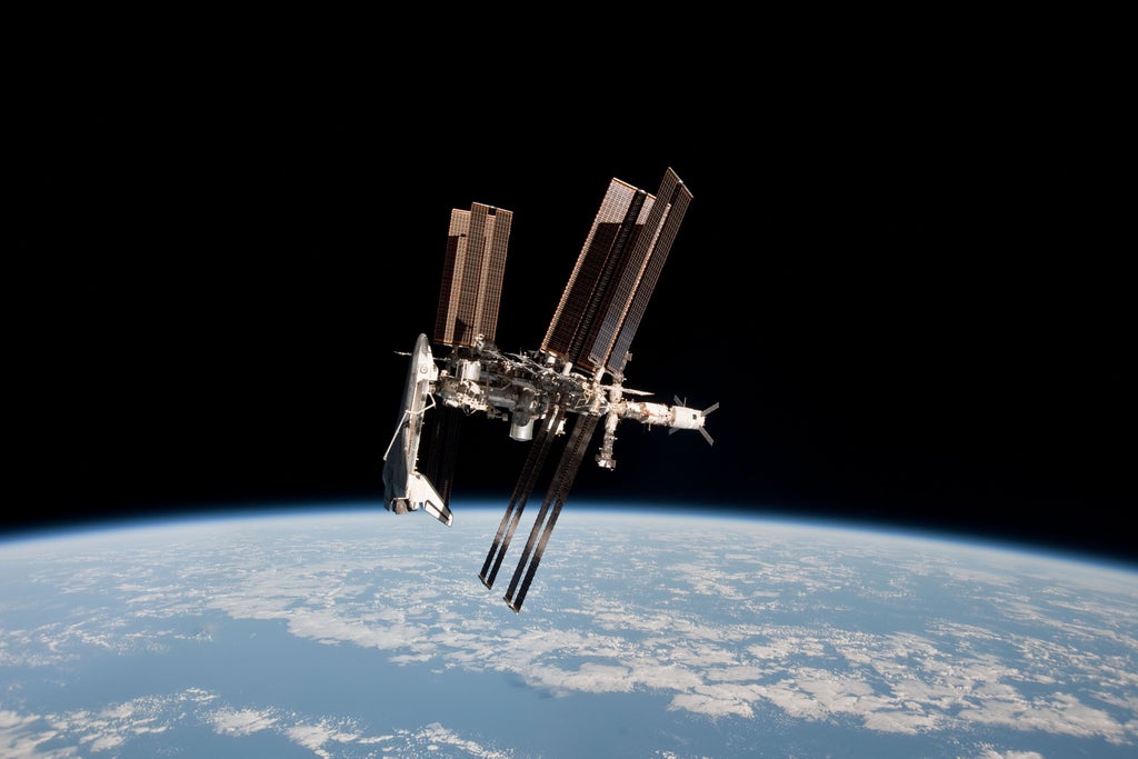 how-dangerous-is-nasa’s-plan-to-destroy-the-international-space-station?