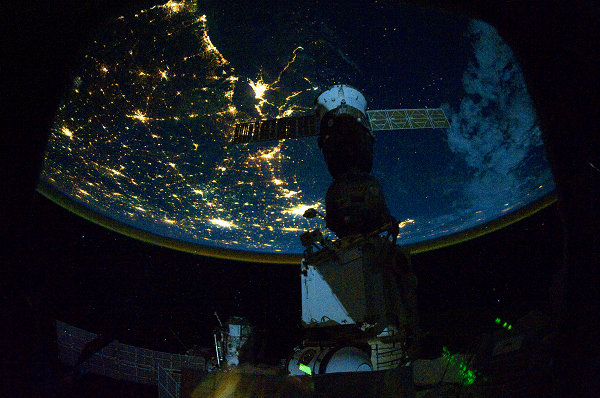 following-ukraine-plea-elon-musk-provides-internet-service-through-his-satellites