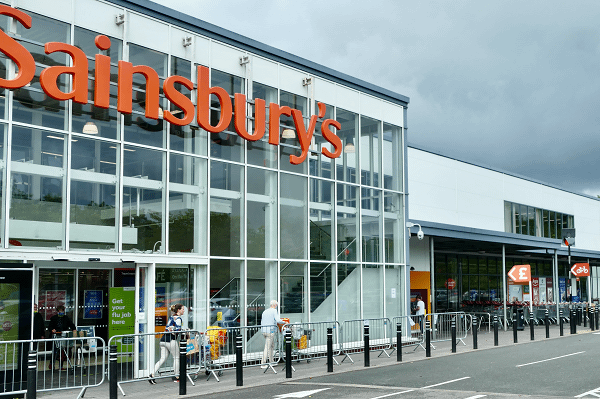 sainsbury’s-to-‘close-200-in-store-cafes-next-month’-putting-2,000-jobs-at-risk
