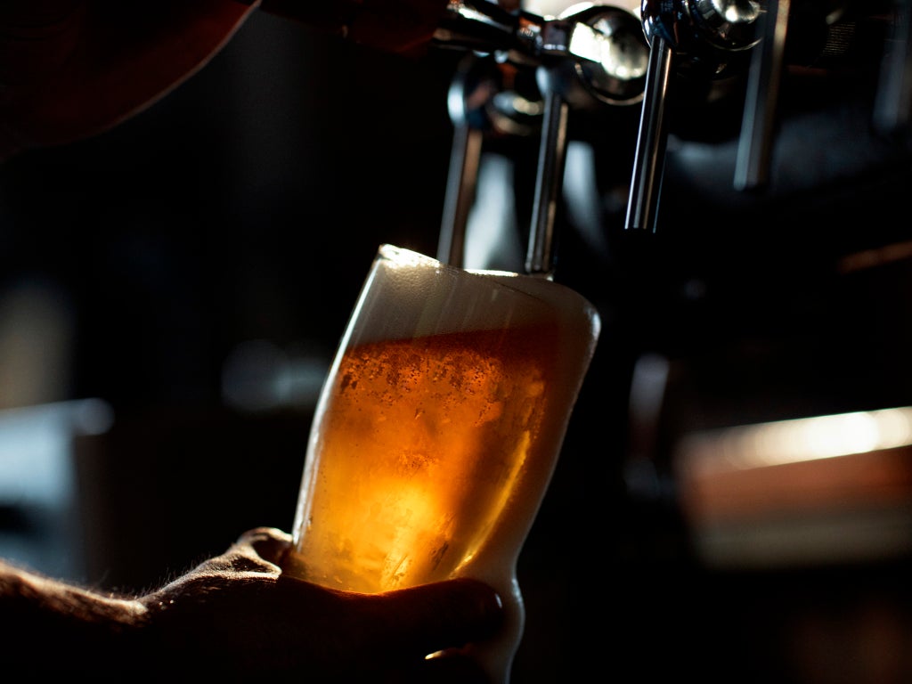 cutting-out-last-drink-of-night-‘could-improve-brain-health’,-study-suggests