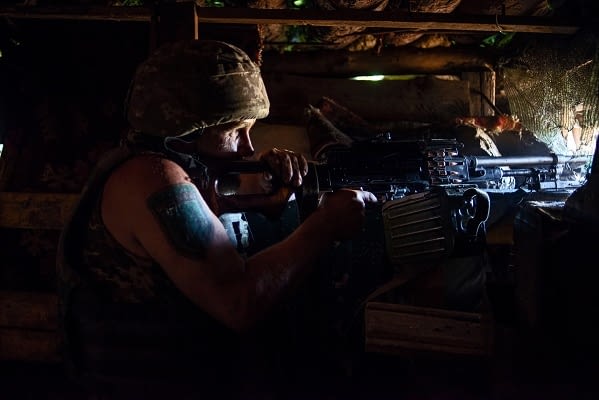 40,000-ex-military-soldiers-arrive-in-kyiv-and-canada-send-‘shipment-of-highly-specialized-military-equipment’