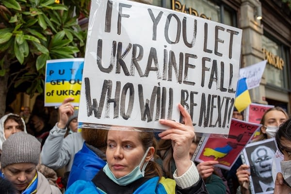 brands-unite-to-display-solidarity-with-ukraine