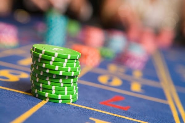 what-are-the-best-ways-to-invest-in-the-future-of-online-gambling?