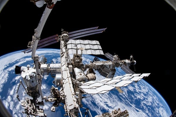 russian-cosmonauts-heading-to-the-iss-are-in-a-‘fighting-mood’-sparking-fears-of-conflict-in-space-with-nasa