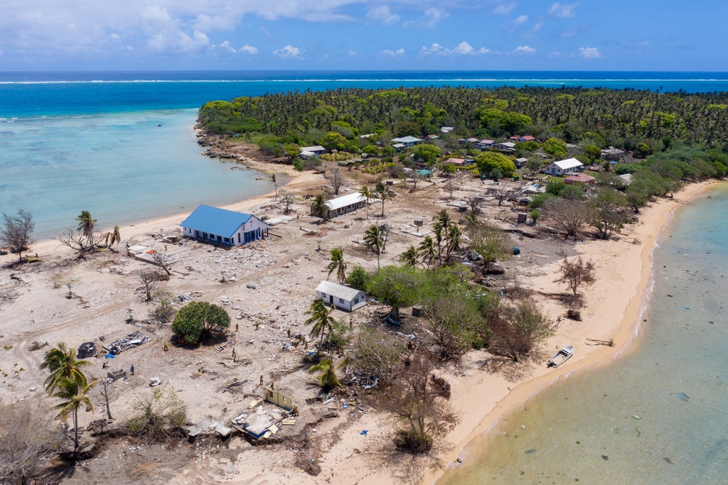 tonga-volcanic-eruption-was-so-large-it-caused-disturbance-in-space-like-‘severe-solar-storm’