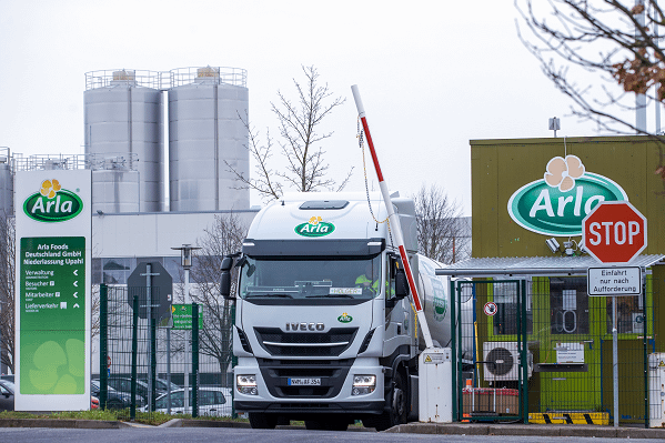 price-of-milk,-butter-and-cheese-are-set-to-soar-amid-rise-in-energy-price-cap,-cost-of-living-crisis-and-the-war-in-ukraine
