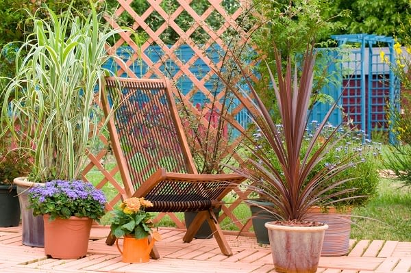 how-to-find-the-right-garden-decking-installers-in-london