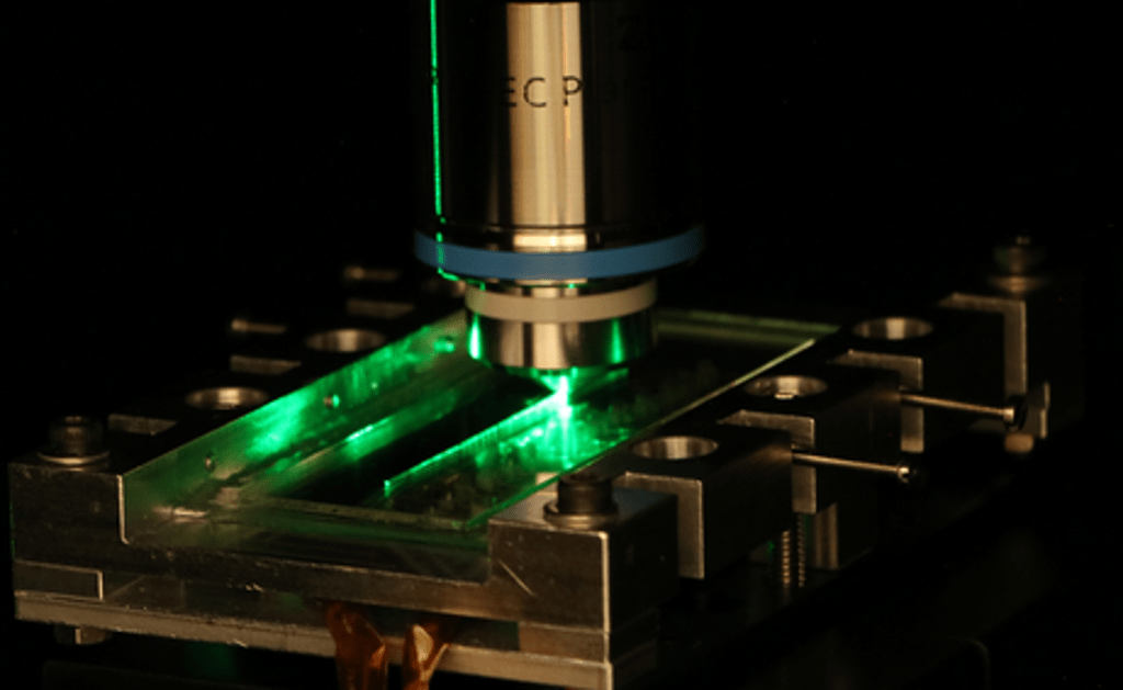 scientists-use-‘sapphire-fibre’-to-create-sensor-that-could-transform-planes-and-help-bring-fusion-power