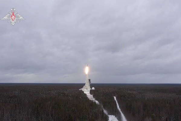 putin’s-‘satan-ii’-nuclear-missile-can-evade-‘all-modern-defences’-which-will-be-ready-‘by-autumn’-and-will-be-aimed-at-‘britain’