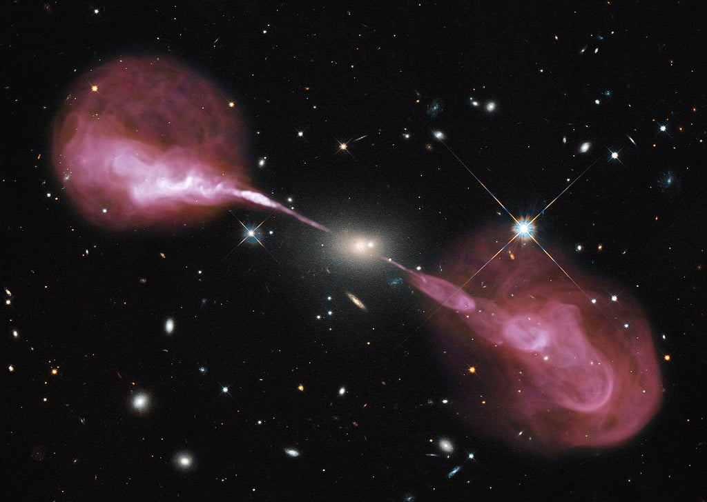 stargazing-in-may:-the-black-secret-in-a-galaxy’s-heart