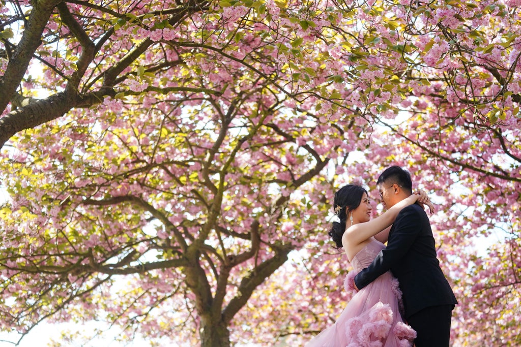 hugging-a-partner-could-reduce-stress-for-women,-study-suggests