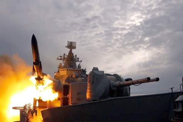 putin-ordered-‘secret-mission’-to-retrieve-drowned-conscripted-sailors-from-their-watery-graves-as-‘officers-fled-the-ships-like-rats’