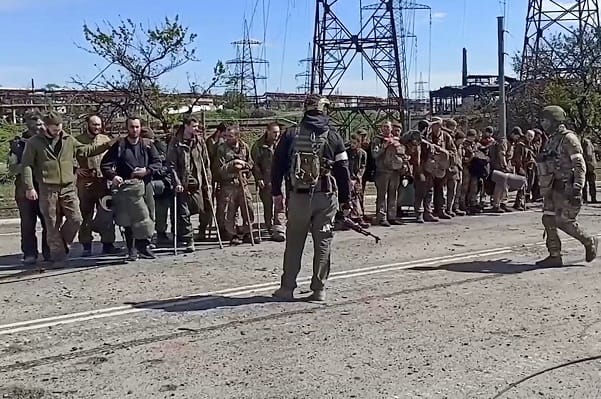 russian’s-‘tortured-captured-ukrainian-special-forces-with-pliers,-hammers,-electrocution’-and-were-‘injected-with-unknown-drugs’