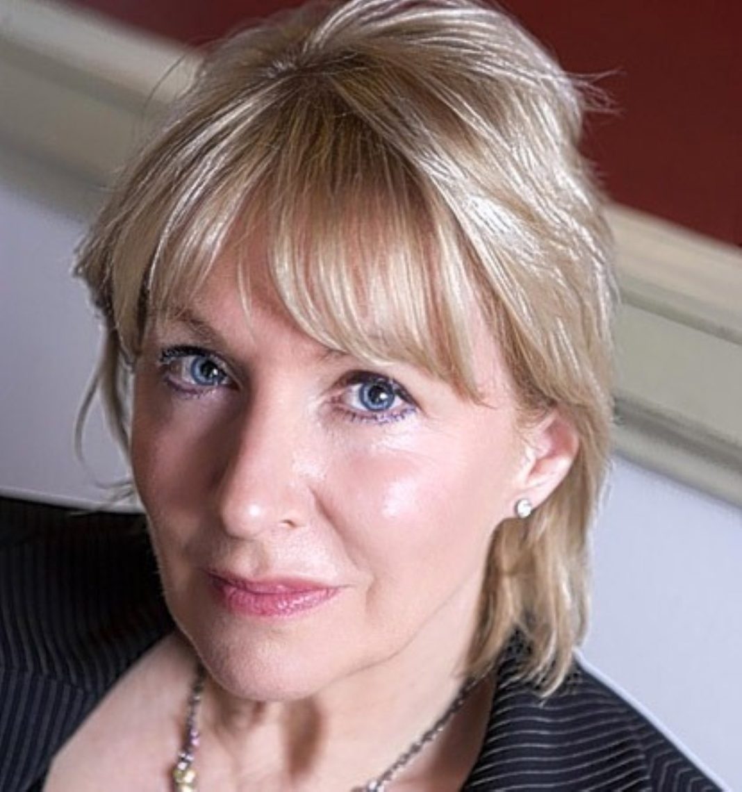 dorries-demands-investigation-following-‘unacceptable’-scenes-at-champions-league-final