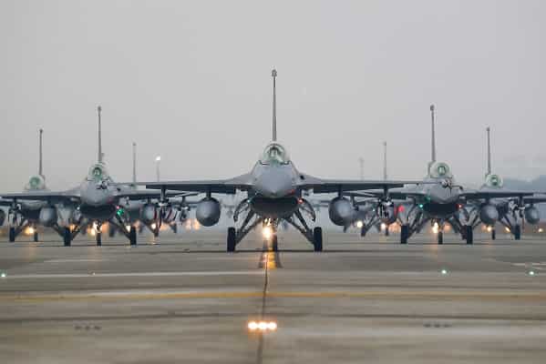 china-could-take-‘advantage-of-eu-weakness’-over-the-‘appeasement’-of-russia-and-launch-their-own-full-scale-invasion
